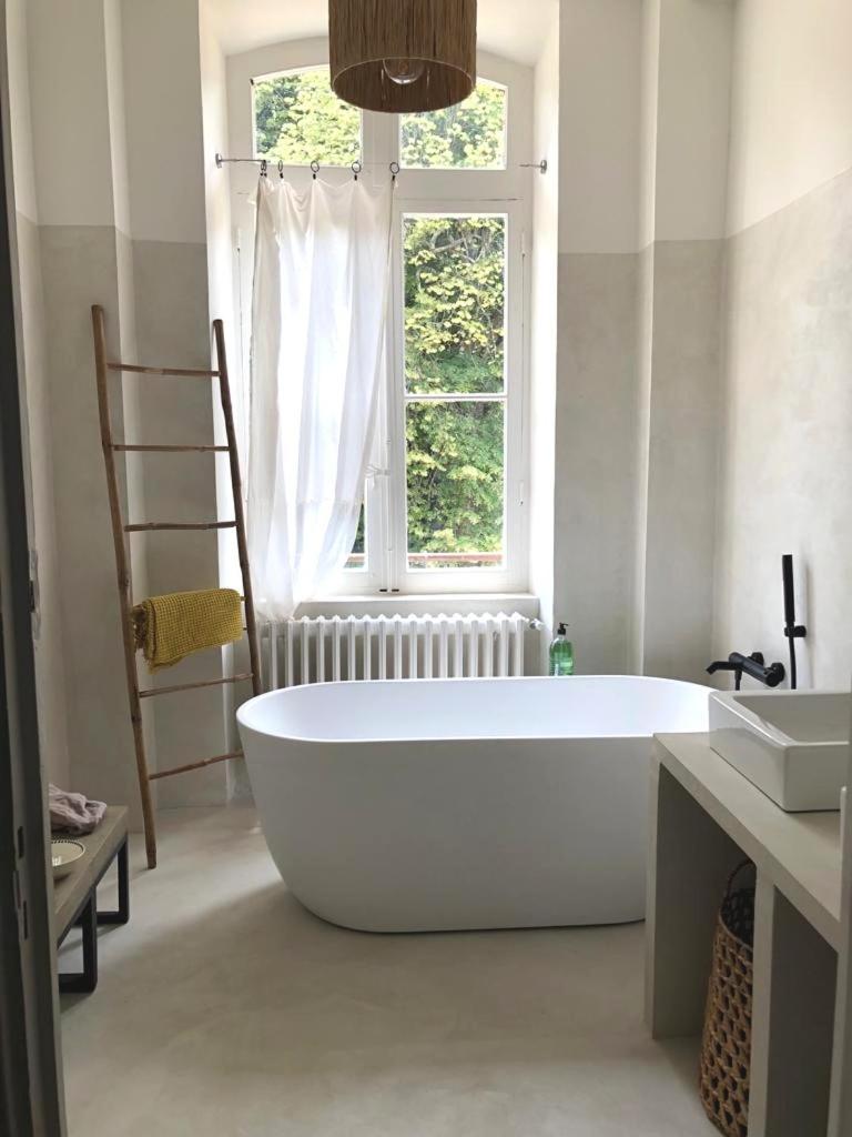 B&B Maison Felisa Sabran Dış mekan fotoğraf